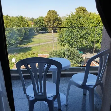 酒店 Family Novel 2*