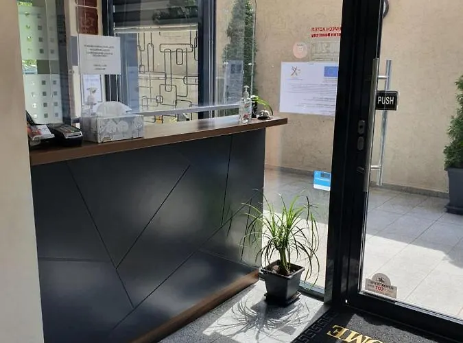 Family Novel Hotel 2*